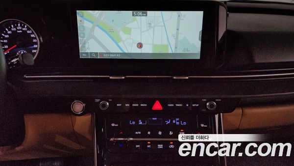 Kia Carnival 2022, фото 20