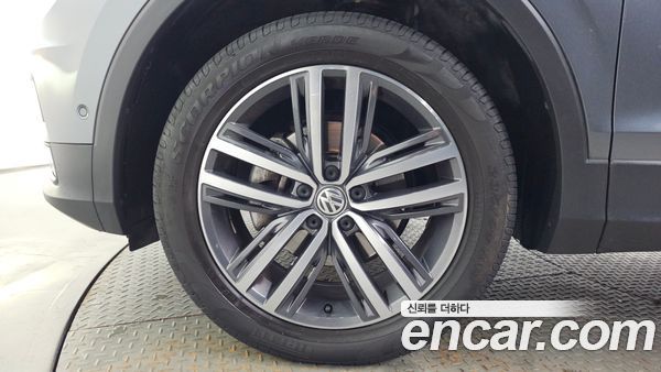Volkswagen Tiguan 2020, фото 5