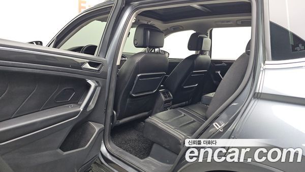 Volkswagen Tiguan 2020, фото 16