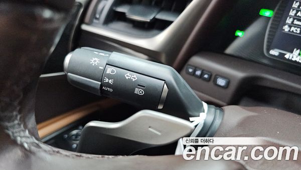 Lexus ES 2021, фото 32