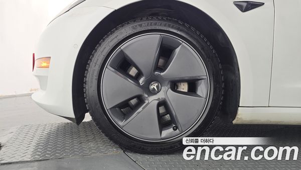 Tesla Model 3 2022, фото 5