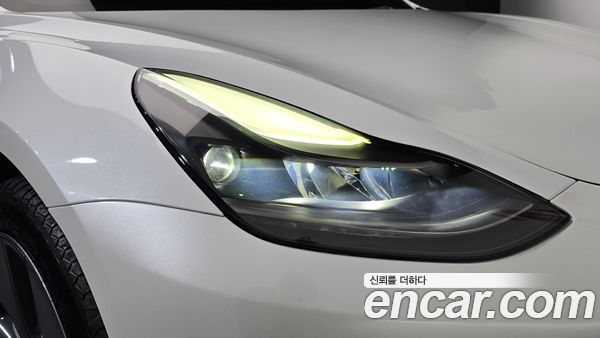 Tesla Model 3 2022, фото 8