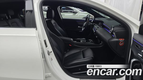 Mercedes-Benz A-Class 2022, фото 16