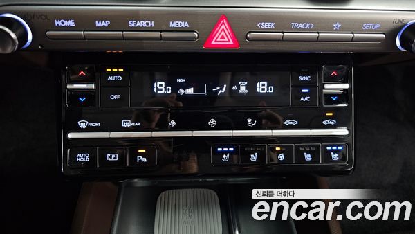 Hyundai Grandeur 2023, фото 34