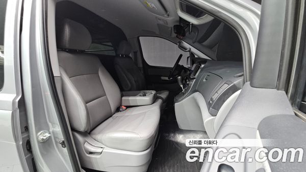 Hyundai Grand Starex 2021, фото 16