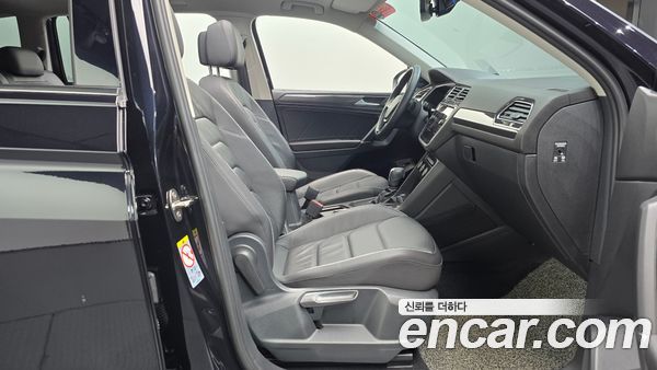 Volkswagen Tiguan 2020, фото 15