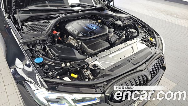 BMW 3 Series 2023, фото 6