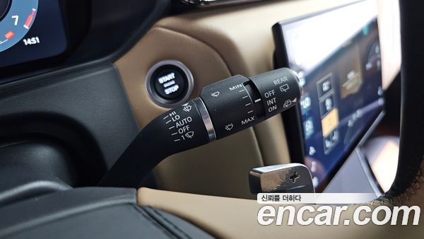Land Rover Range Rover Velar 2025, фото 31