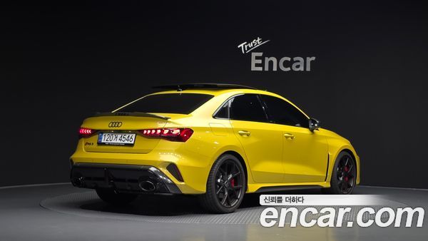 Audi RS3 2025