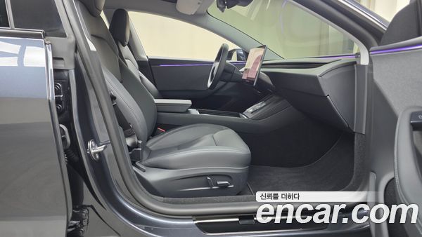 Tesla Model 3 2025, фото 16