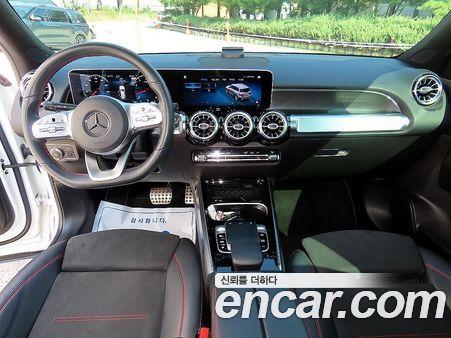 Mercedes-Benz GLB 2020, фото 9