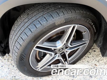 Mercedes-Benz GLB 2020, фото 20