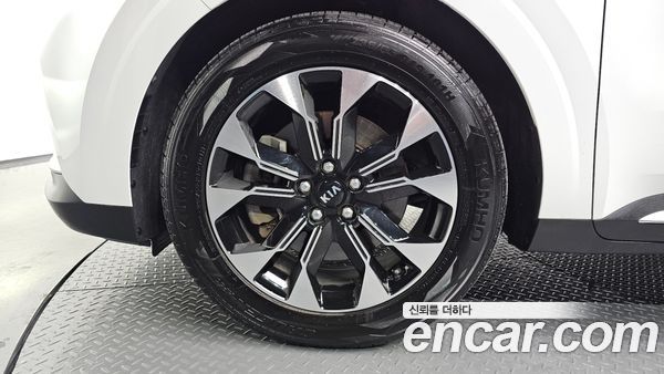 Kia Carnival 2021, фото 4