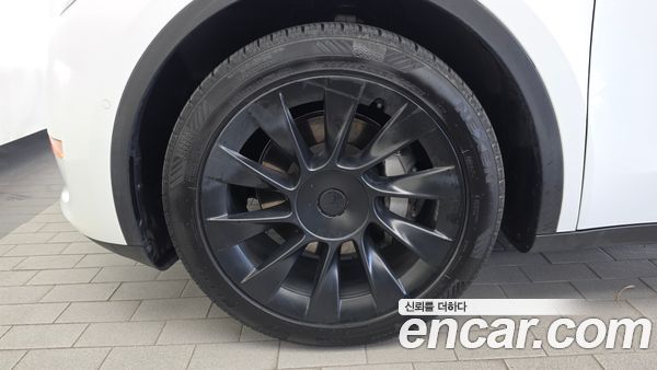 Tesla Model Y 2021, фото 5