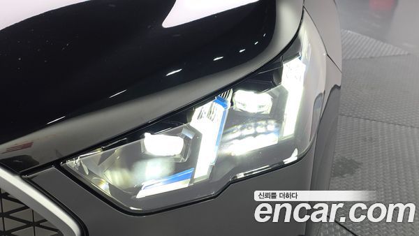 BMW iX2 2024, фото 8