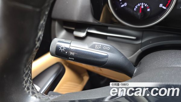 Kia Carnival 2021, фото 27