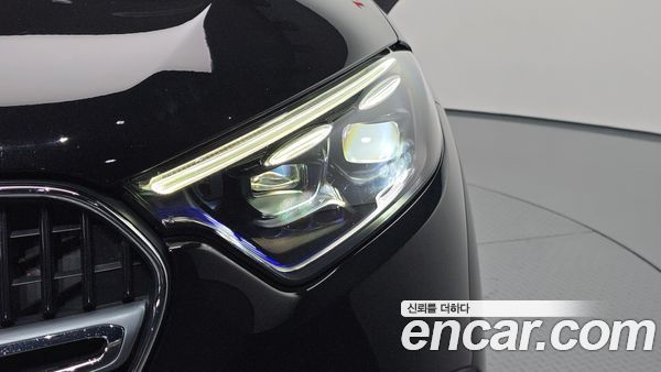 Mercedes-Benz GLC 2023, фото 7