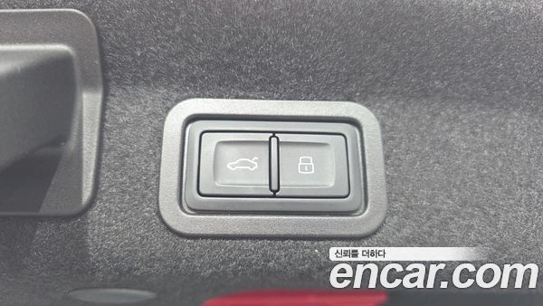 Audi A6 2022, фото 31