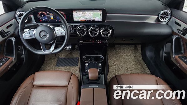 Mercedes-Benz CLA 2023, фото 7