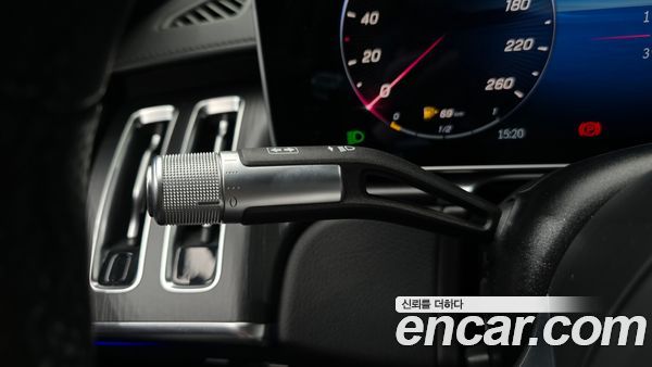 Mercedes-Benz S-Class 2023, фото 28