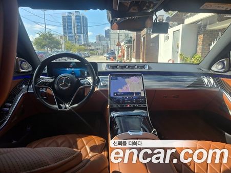 Mercedes-Benz S-Class 2023, фото 6