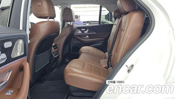 Mercedes-Benz GLE 2024, фото 16