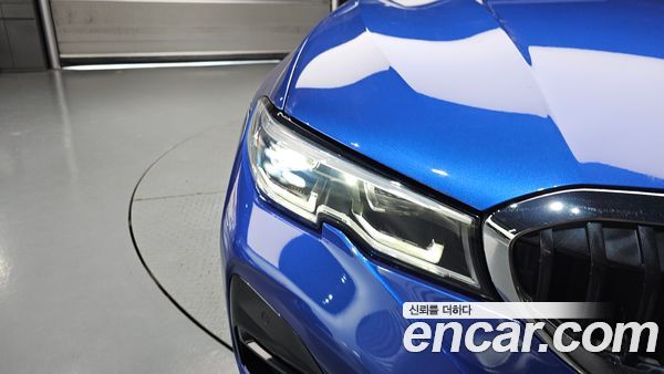 BMW 3 Series 2021, фото 8