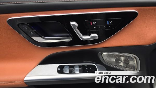 Mercedes-Benz GLC 2024, фото 29