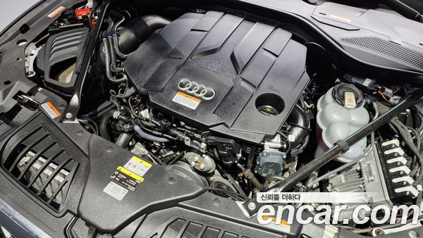 Audi A8 2023, фото 6