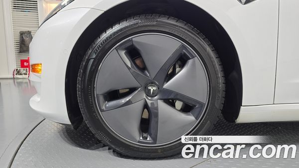 Tesla Model 3 2020, фото 5