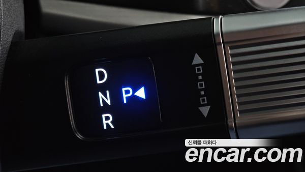 Hyundai Grandeur 2023, фото 9
