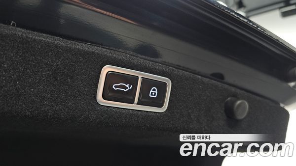 Hyundai Grandeur 2023, фото 18