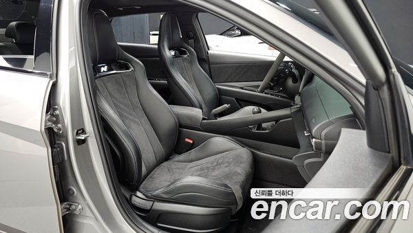 Hyundai Elantra 2022, фото 10