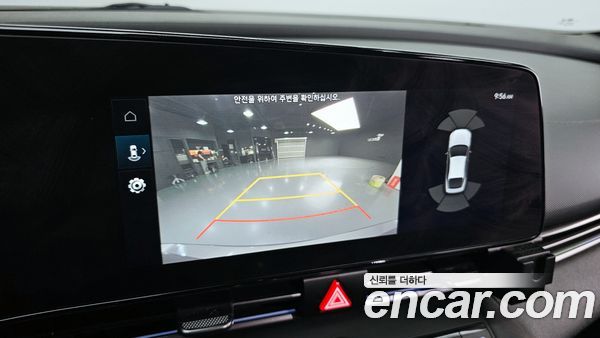 Hyundai Elantra 2022, фото 15