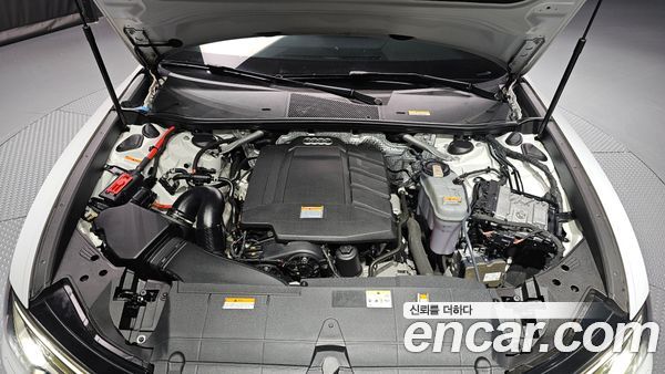 Audi A6 2021, фото 6