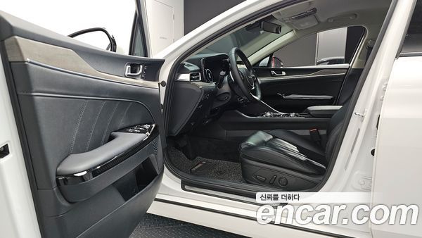 Kia K5 2023, фото 10