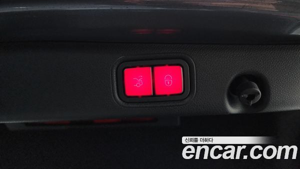 Mercedes-Benz E-Class 2022, фото 20