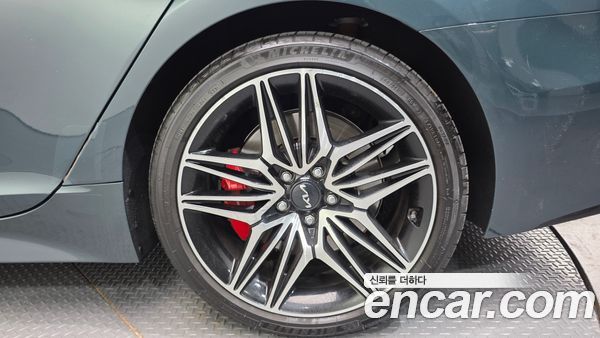 Kia Stinger 2023, фото 5