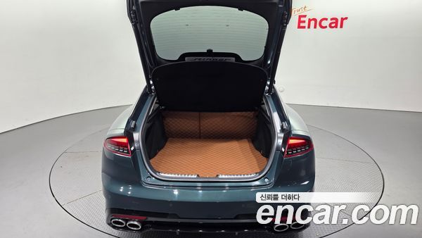 Kia Stinger 2023, фото 20