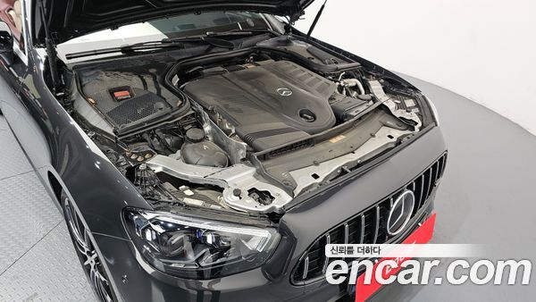 Mercedes-Benz E-Class 2021, фото 6