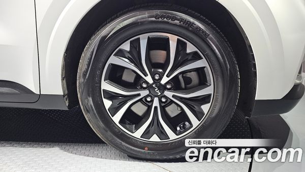 Kia Carnival 2022, фото 5