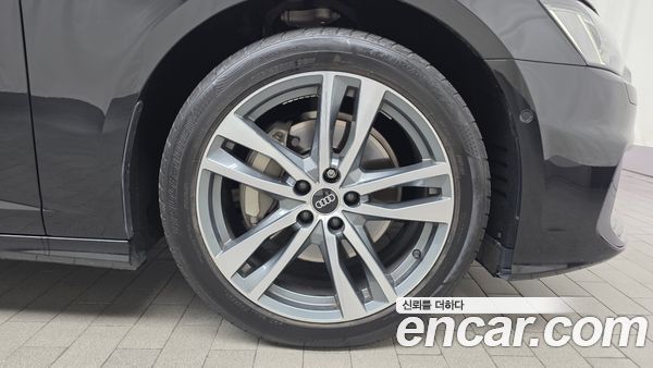 Audi A6 2021, фото 5