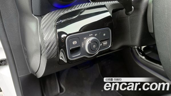 Mercedes-Benz A-Class 2020, фото 17