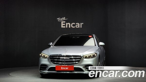 Mercedes-Benz S-Class 2022, фото 3