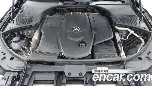 Mercedes-Benz S-Class 2021, фото 6