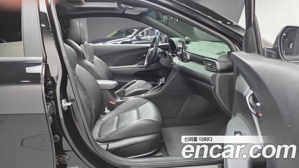 Hyundai Veloster 2022, фото 10