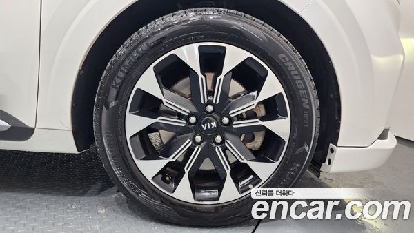 Kia Carnival 2021, фото 5