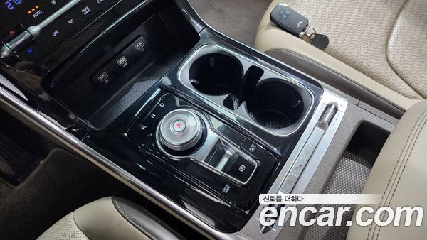 Kia Carnival 2021, фото 9