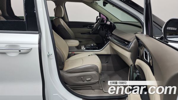 Kia Carnival 2021, фото 11