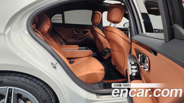 Mercedes-Benz S-Class 2022, фото 12